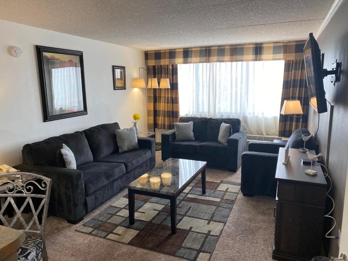 Hotel Ramada By Wyndham Midtown Albuquerque
