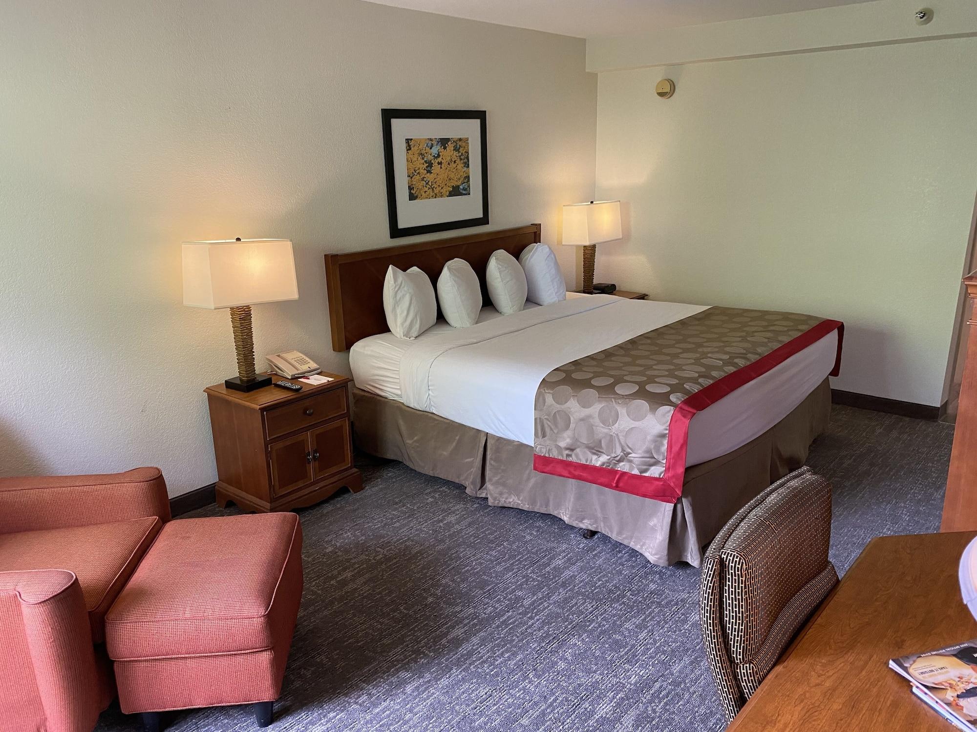 Ramada By Wyndham Midtown